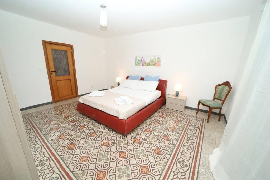 Appartamento Colonna House Casa Tra La Zisa E La Cattedrale Palermo Esterno foto