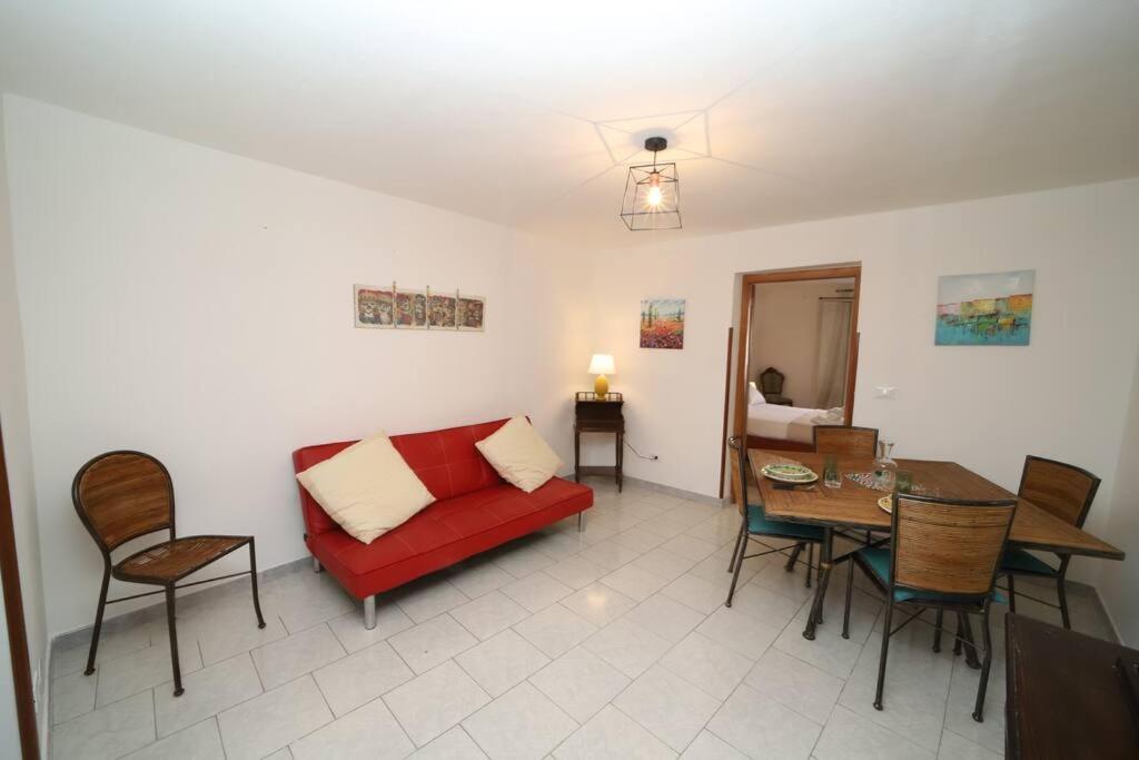 Appartamento Colonna House Casa Tra La Zisa E La Cattedrale Palermo Esterno foto