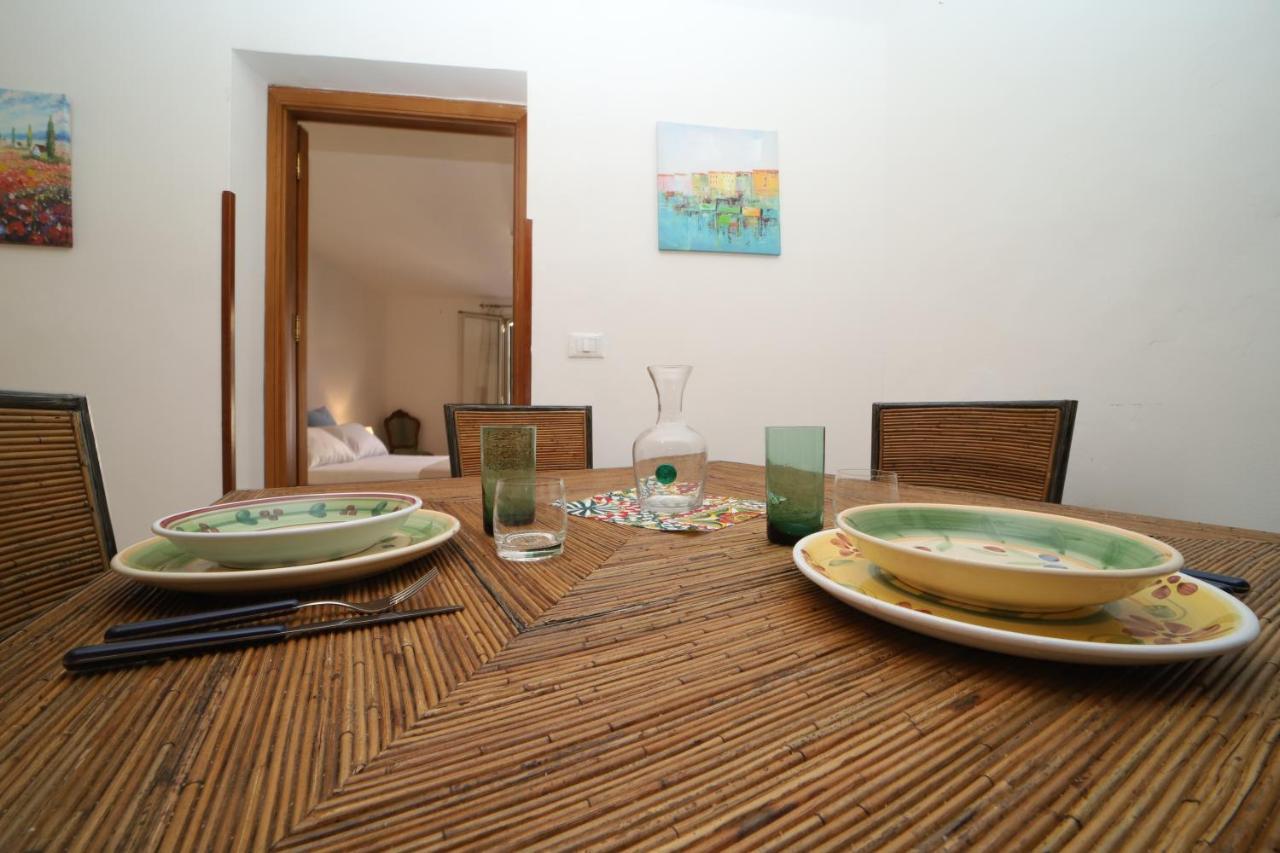 Appartamento Colonna House Casa Tra La Zisa E La Cattedrale Palermo Esterno foto
