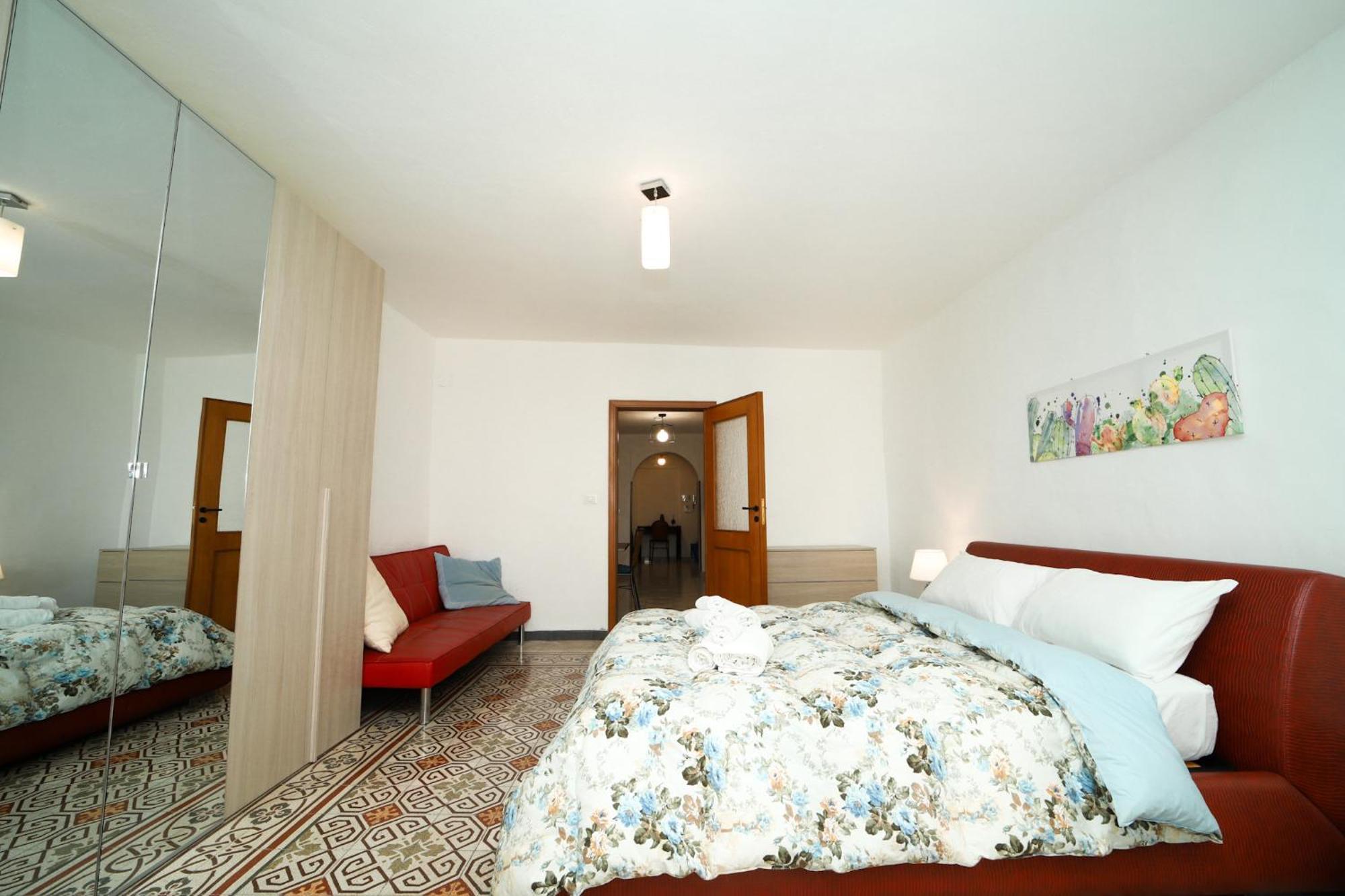 Appartamento Colonna House Casa Tra La Zisa E La Cattedrale Palermo Esterno foto